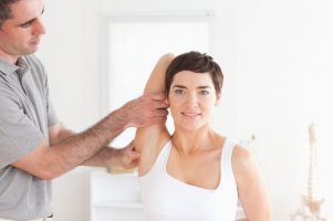 Специальный комплекс упражнений при плечелопаточном периартрите
